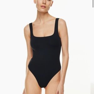 COPY - Contour Squareneck Bodysuit